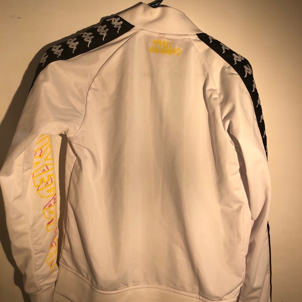 Custom kappa sweater - Picture 3 of 3